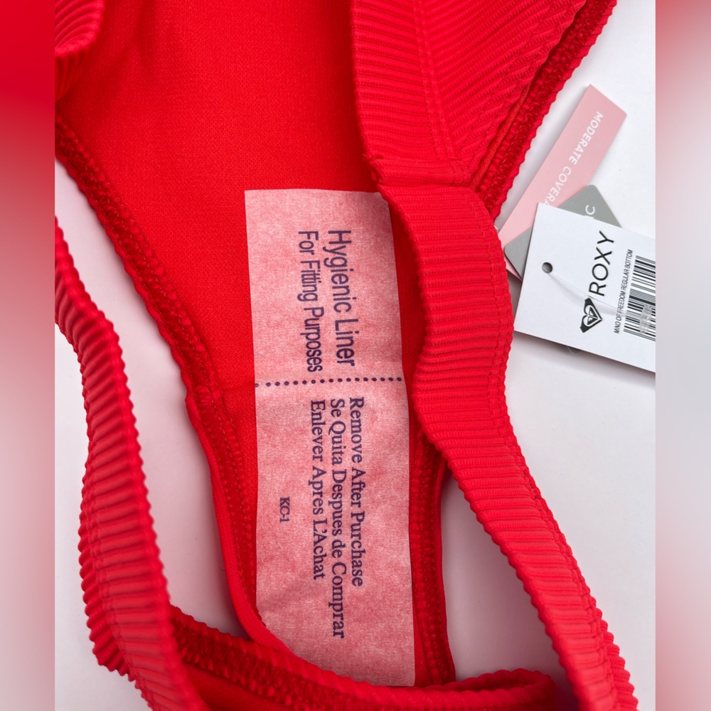 ROXY XL NWT RED BIKINI BOTTOMS MSRP$45 - Picture 4 of 9